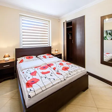 בית אירוח Goscinne Bertina