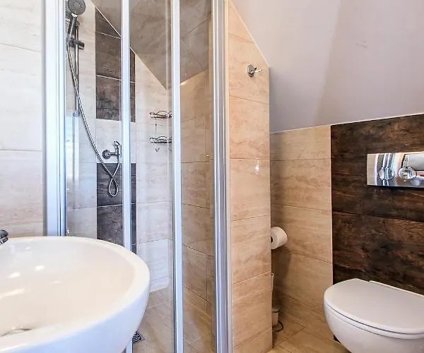 Homestay szállás Goscinne Bertina *